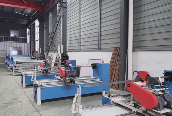 生產(chǎn)車(chē)間